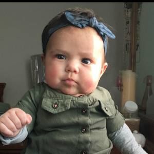 Meet your Posher, Angela